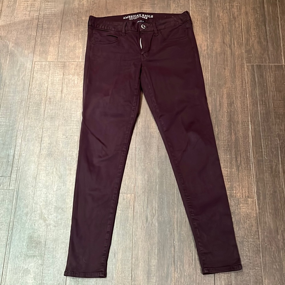 American Eagle Outfitters super stretch AEO Sateen Jegging; size 8 regular std